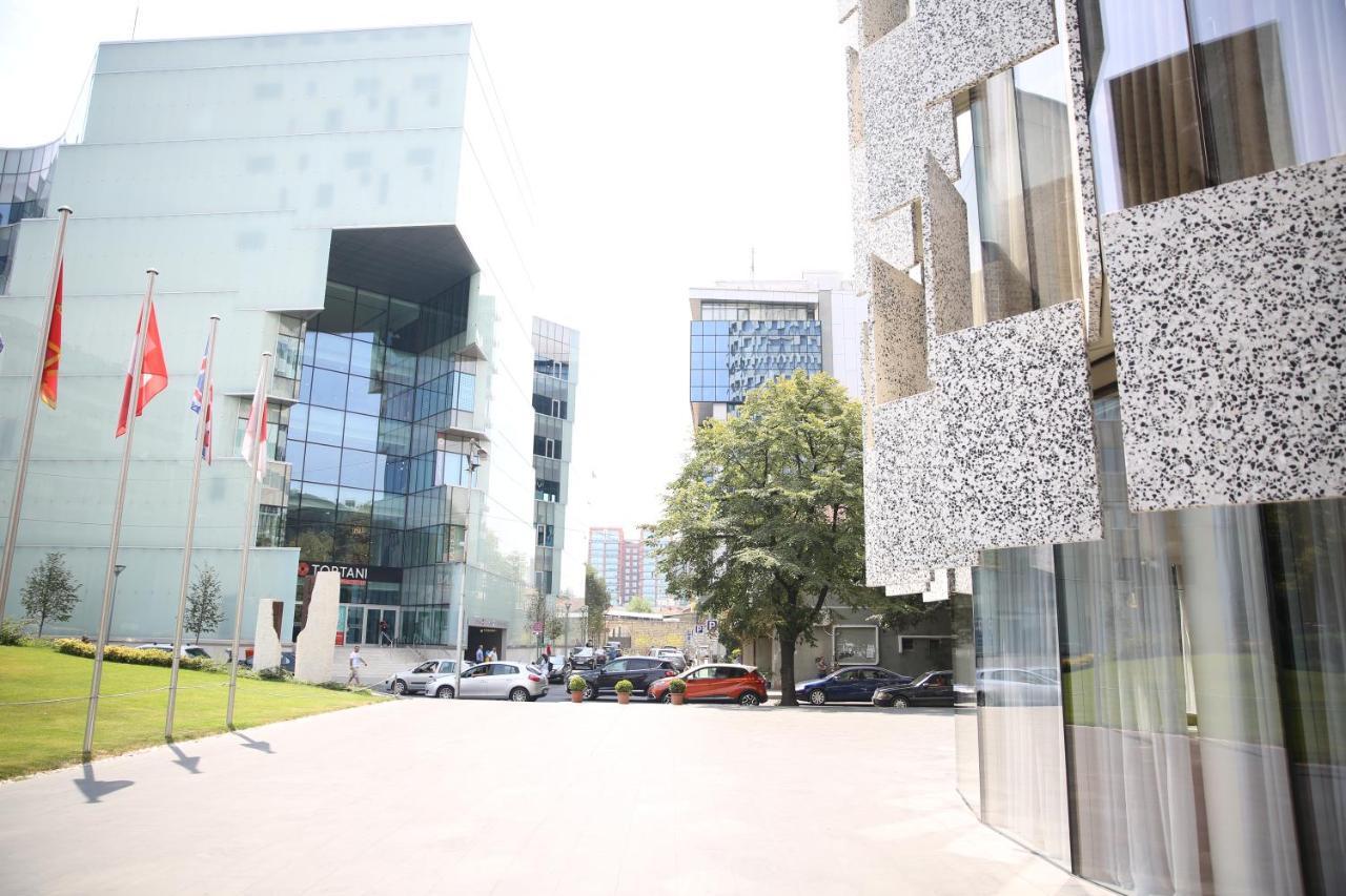더 플라자 티라나 외부 사진 The campus of the University of Novi Sad