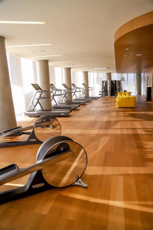 더 플라자 티라나 외부 사진 The gym at the Mandarin Oriental, Munich